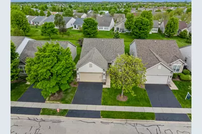 2488 Harvest Valley, Elgin, IL 60124 - Photo 2