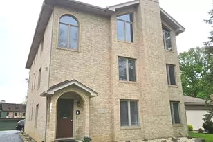11225 S Kean Ave, Palos Hills, IL 60465 - Photo 1