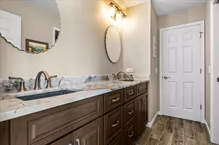 3390 Whirlaway Dr, Northbrook, IL 60062 - Photo 24
