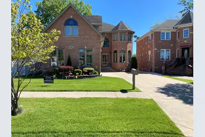 8619 W Sunset Road, Niles, IL 60714 - Photo 2