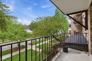 100 S Vail Ave, Arlington Heights, IL 60005 - Photo 8
