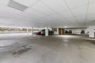 100 S Vail Ave, Arlington Heights, IL 60005 - Photo 16