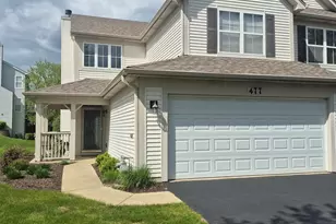 477 Peregrine Pkwy, Bartlett, IL 60103 - Photo 2