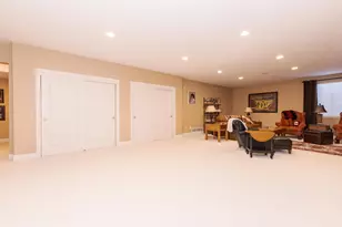 704 S Mercer Ave, Bloomington, IL 61701 - Photo 50