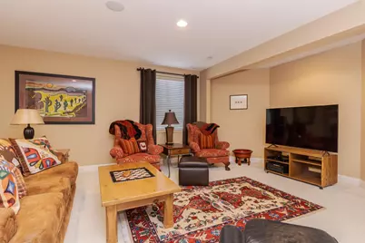 704 S Mercer Avenue, Bloomington, IL 61701 - Photo 52
