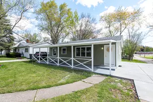 2413 Joppa Ave, Zion, IL 60099 - Photo 2
