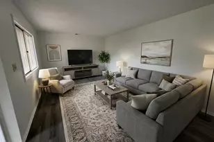 10G Fernwood Dr, Bolingbrook, IL 60440 - Photo 2