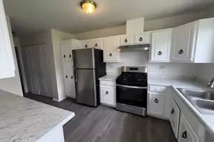 10G Fernwood Dr, Bolingbrook, IL 60440 - Photo 6