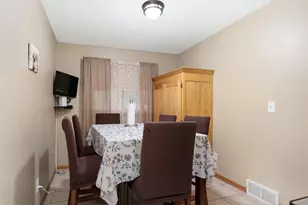 22547 S Bramble Hill Rd, Joliet, IL 60404 - Photo 12
