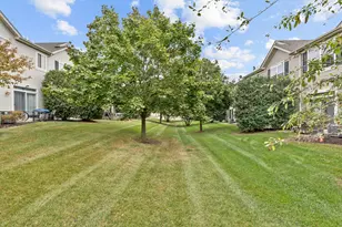 10009 Cummings St, Huntley, IL 60142 - Photo 4