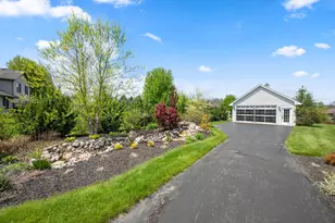 8801 S Rood Rd, Kingston, IL 60145 - Photo 36