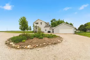 303 2900E County Rd, Rutland, IL 61358 - Photo 32