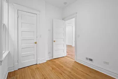 5652 S Shields Avenue, Chicago, IL 60621 - Photo 12