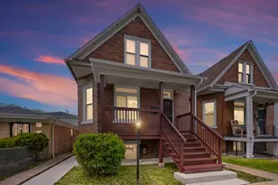 5652 S Shields Ave, Chicago, IL 60621 - Photo 1