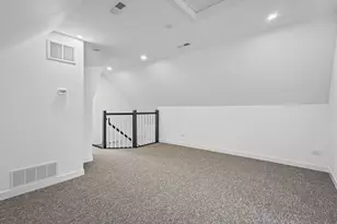 5652 S Shields Ave, Chicago, IL 60621 - Photo 24