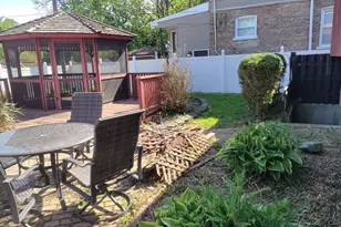 3008 W 110th Pl, Chicago, IL 60655 - Photo 20