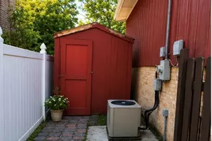 3008 W 110th Pl, Chicago, IL 60655 - Photo 20