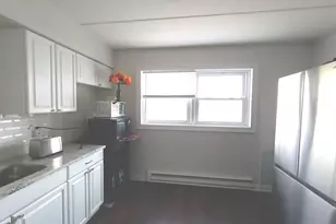 9911 W 58th St, Countryside, IL 60525 - Photo 6