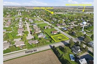621 W Corning Avenue, Peotone, IL 60468 - Photo 2