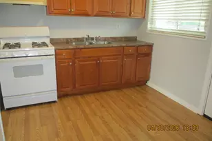 8713 S Keeler Ave, Hometown, IL 60456 - Photo 6