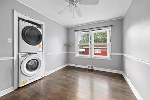 9306 S 54th Ave, Oak Lawn, IL 60453 - Photo 14
