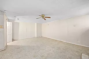 9306 S 54th Ave, Oak Lawn, IL 60453 - Photo 32