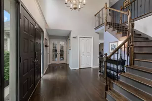 250 Covington Dr, Barrington, IL 60010 - Photo 4