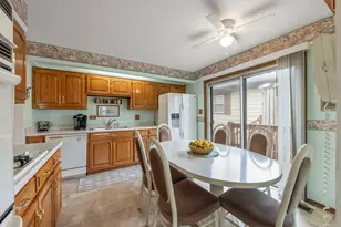 15423 Orogrande Dr, Oak Forest, IL 60452 - Photo 6
