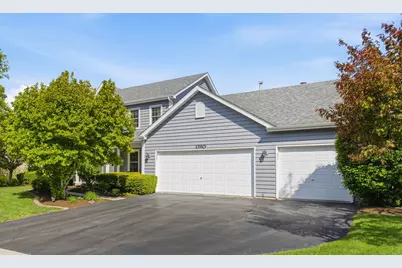 1260 Cromwell Lane, Naperville, IL 60564 - Photo 2