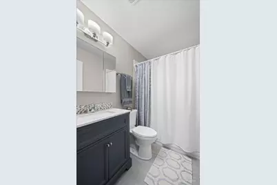 666 Surryse Road, Lake Zurich, IL 60047 - Photo 24