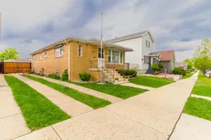 5332 S Meade Ave, Chicago, IL 60638 - Photo 6