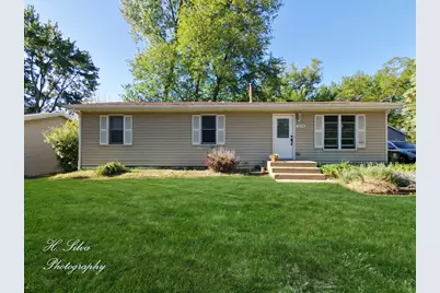 2110 Fairview Avenue, Fox River Grove, IL 60021 - Photo 1
