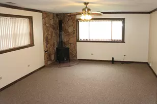 10013 S Menard Ave, Oak Lawn, IL 60453 - Photo 16