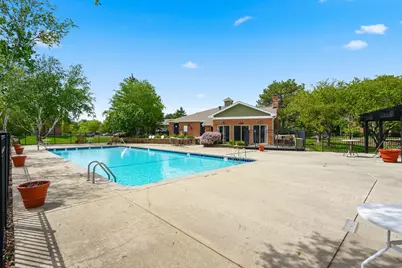 1312 Mc Dowell Road #204, Naperville, IL 60563 - Photo 4