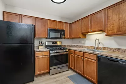1312 Mc Dowell Road #204, Naperville, IL 60563 - Photo 6
