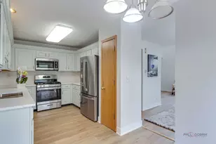 2944 Oak Ct, Schaumburg, IL 60193 - Photo 28