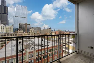 700 W Van Buren St, Chicago, IL 60607 - Photo 2