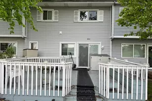 421 Standish Ct, Bolingbrook, IL 60440 - Photo 2