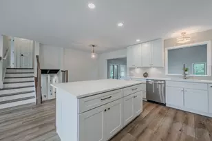 24340 Davids Ct, Naperville, IL 60564 - Photo 12