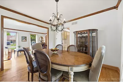 221 Wakefield Lane, Geneva, IL 60134 - Photo 8