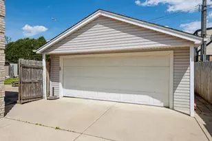 4405 N Redwood Dr, Norridge, IL 60706 - Photo 24