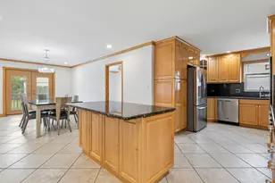 4405 N Redwood Dr, Norridge, IL 60706 - Photo 6