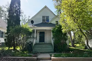 113 S Isabella St, Clifton, IL 61727 - Photo 1