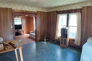 113 S Isabella St, Clifton, IL 61727 - Photo 6