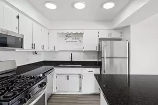 7112 99th St, Chicago Ridge, IL 60415 - Photo 6