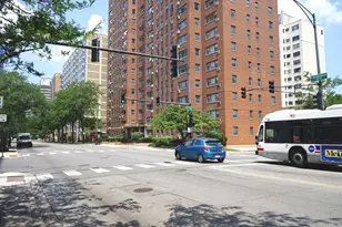 2909 N Sheridan Rd, Chicago, IL 60657 - Photo 16