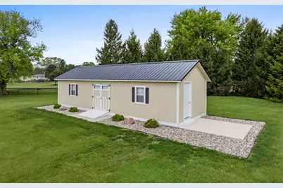 460 E Railroad Avenue, Leland, IL 60531 - Photo 20