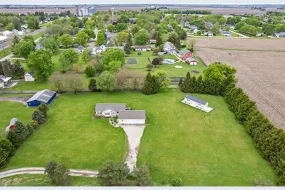 460 E Railroad Avenue, Leland, IL 60531 - Photo 28