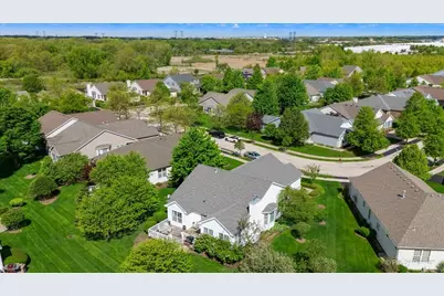 1624 Mansfield Drive, Aurora, IL 60502 - Photo 18