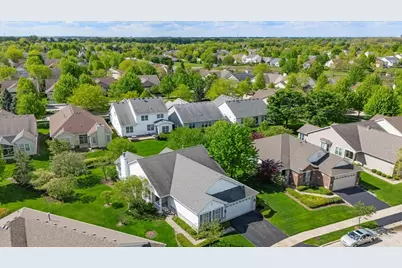 1624 Mansfield Drive, Aurora, IL 60502 - Photo 24